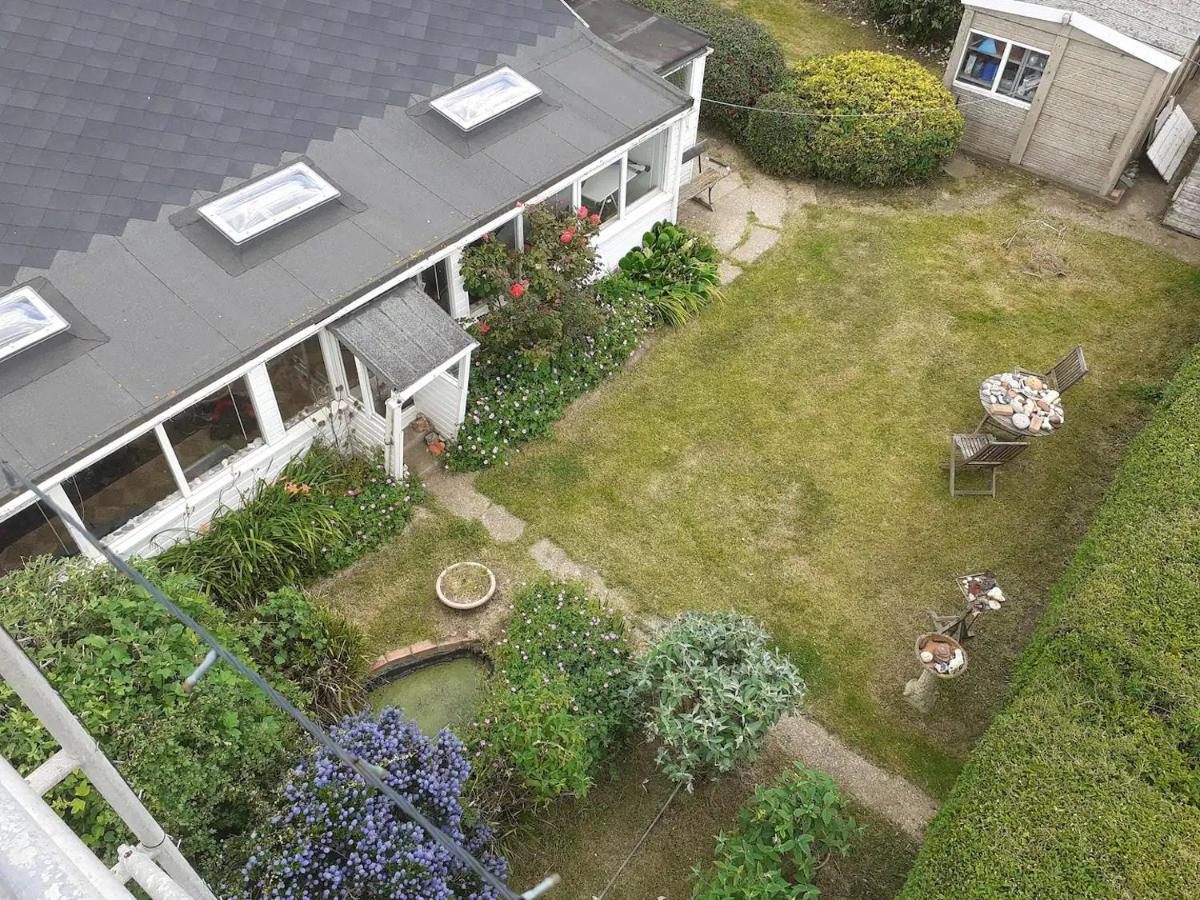 Sundial Cottage NWI Dış mekan fotoğraf